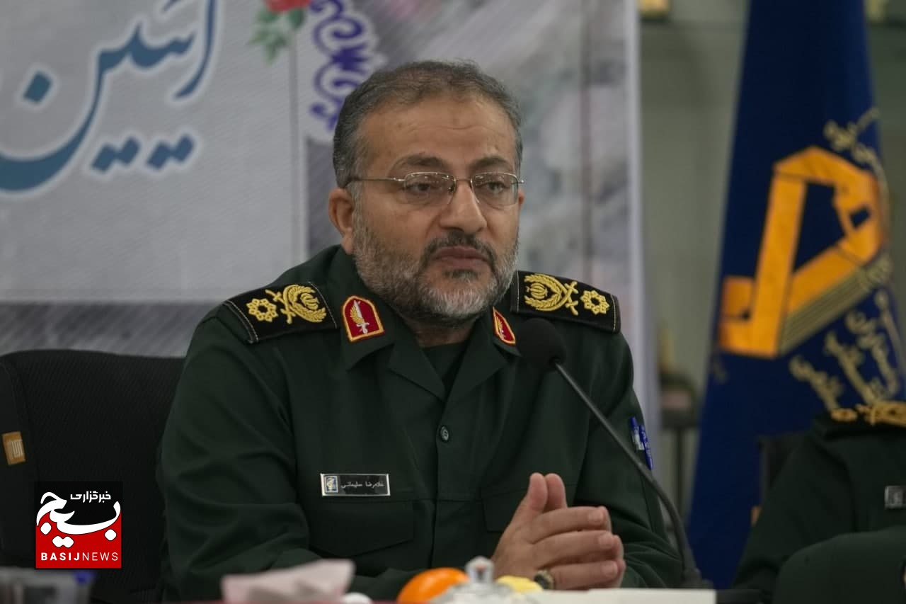 هدف ما این است که با تقویت دارالقرآنها و دارالتحفیظها بتوانیم به شکلگیری تمدن نوین اسلامی مجهز به فرهنگ قرآنی کمک کنیم هدف ما این است که با تقویت دارالقرآنها و دارالتحفیظها بتوانیم به شکلگیری تمدن نوین اسلامی مجهز به فرهنگ قرآنی کمک کنیم