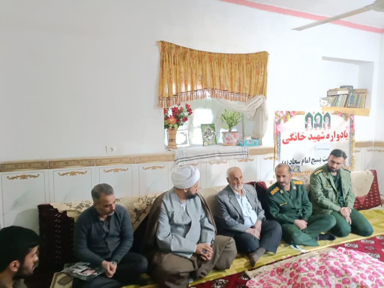 یادواره شهدای خانگی فرصتی است تا نسل جوان را با سیره شهدا آشنا کنیم/حضور در انتخابات بازیهای رسانه ای دشمن را خنثی خواهد کرد یادواره شهدای خانگی فرصتی است تا نسل جوان را با سیره شهدا آشنا کنیم/حضور در انتخابات بازیهای رسانه ای دشمن را خنثی خواهد کرد