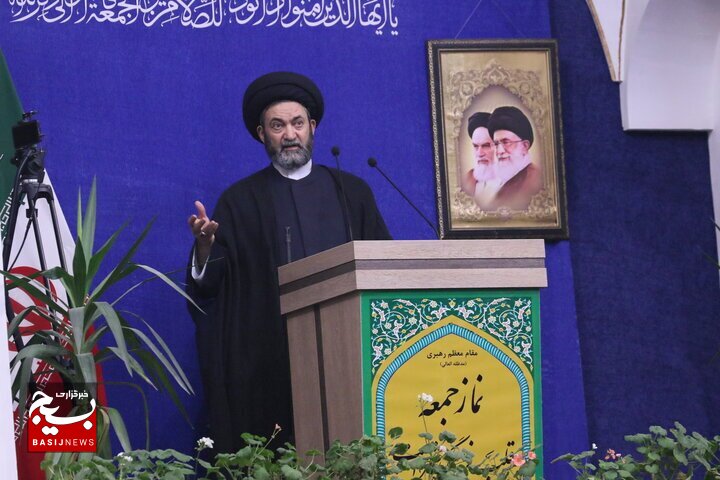 نباید عرصه راهپیمایی و انتخابات را ترک کرد نباید عرصه راهپیمایی و انتخابات را ترک کرد