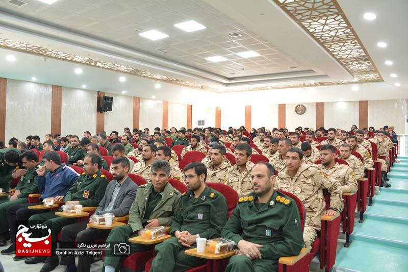 برگزار جشن میلاد امام حسین (ع) و تجلیل از پاسداران نمونه در سپاه فتح