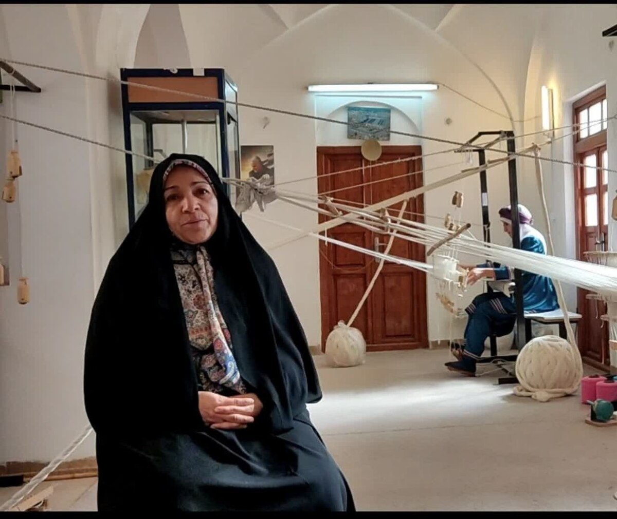 دستاوردهای انقلاب اسلامی| موفقیت بافندگی و هنر تو بافی؛ هنری به وسعت دور دنیا