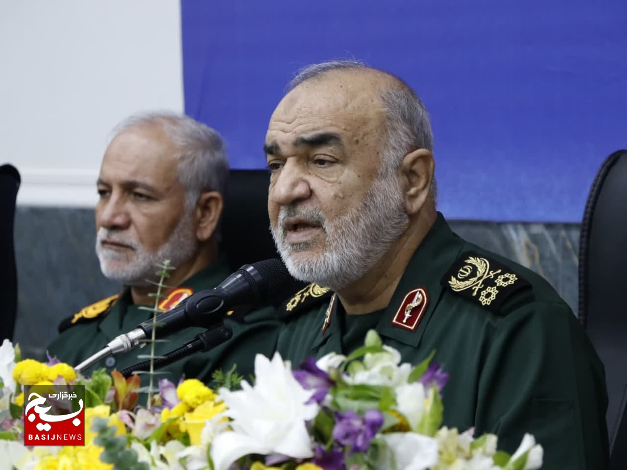 ایران نقشی کلیدی در منطقه دارد/ دشمن توان حذف ایران را از معادلات منطقهای و جهانی ندارد ایران نقشی کلیدی در منطقه دارد/ دشمن توان حذف ایران را از معادلات منطقهای و جهانی ندارد