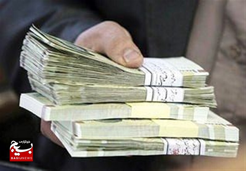 ارائه گزارش کمیته مزد در جلسه ۳۰ بهمن شورای عالی کار/ مزد منطقه ای می شود؟ ارائه گزارش کمیته مزد در جلسه ۳۰ بهمن شورای عالی کار/ مزد منطقه ای می شود؟