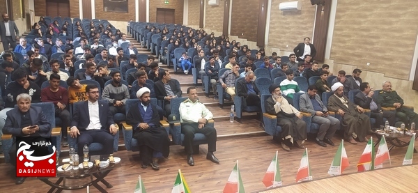 همایش رای اولی ها در دلوار برگزار شد همایش رای اولی ها در دلوار برگزار شد