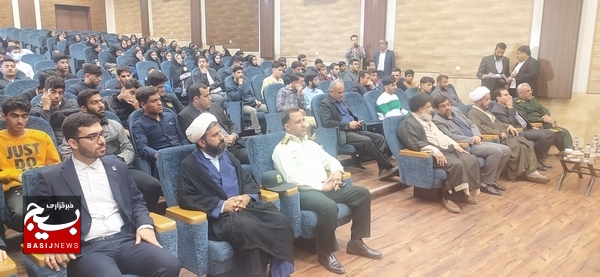 همایش رای اولی ها در دلوار برگزار شد همایش رای اولی ها در دلوار برگزار شد