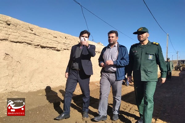 بهسازی و زیرسازی معابر روستای محروم دهلق توسط موسسه مسکن و عمران اجتماعی بسیج همدان بهسازی و زیرسازی معابر روستای محروم دهلق توسط موسسه مسکن و عمران اجتماعی بسیج همدان