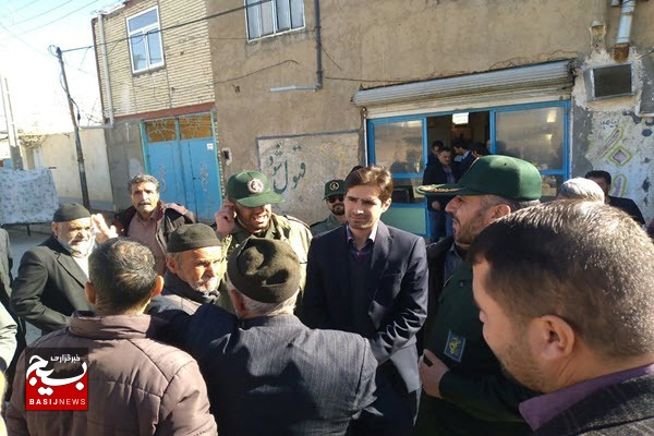 بهسازی و زیرسازی معابر روستای محروم دهلق توسط موسسه مسکن و عمران اجتماعی بسیج همدان بهسازی و زیرسازی معابر روستای محروم دهلق توسط موسسه مسکن و عمران اجتماعی بسیج همدان