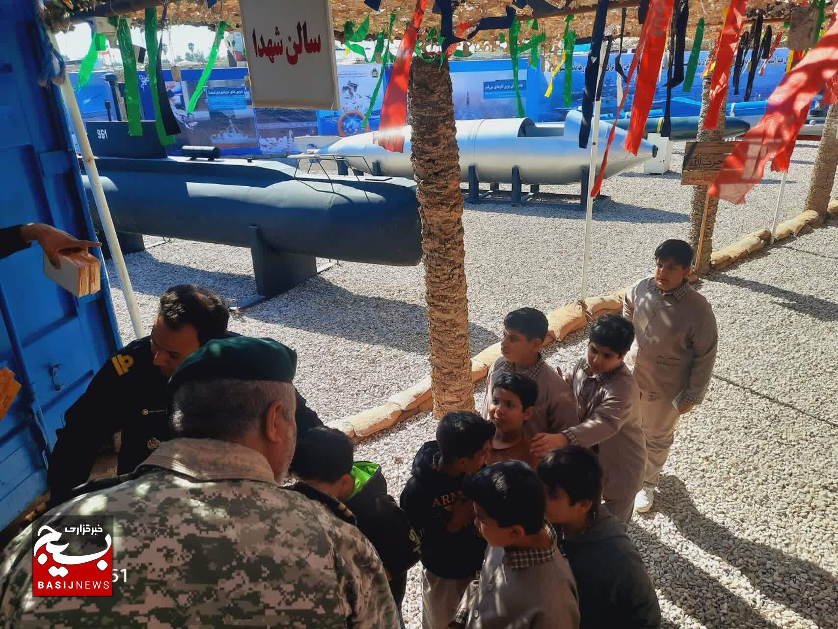 بازدید علمی زائران راهیان نور استان گیلان بازدید علمی زائران راهیان نور استان گیلان