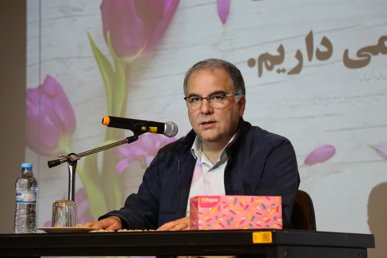 مشارکت حداکثری مردم در انتخابات سرمایه اجتماعی را افزایش میدهد مشارکت حداکثری مردم در انتخابات سرمایه اجتماعی را افزایش میدهد