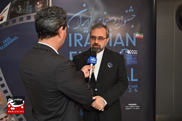 ایجاد تعامل هنری بین کشورهای اسلامی با معرفی سینمای ایران ایجاد تعامل هنری بین کشورهای اسلامی با معرفی سینمای ایران