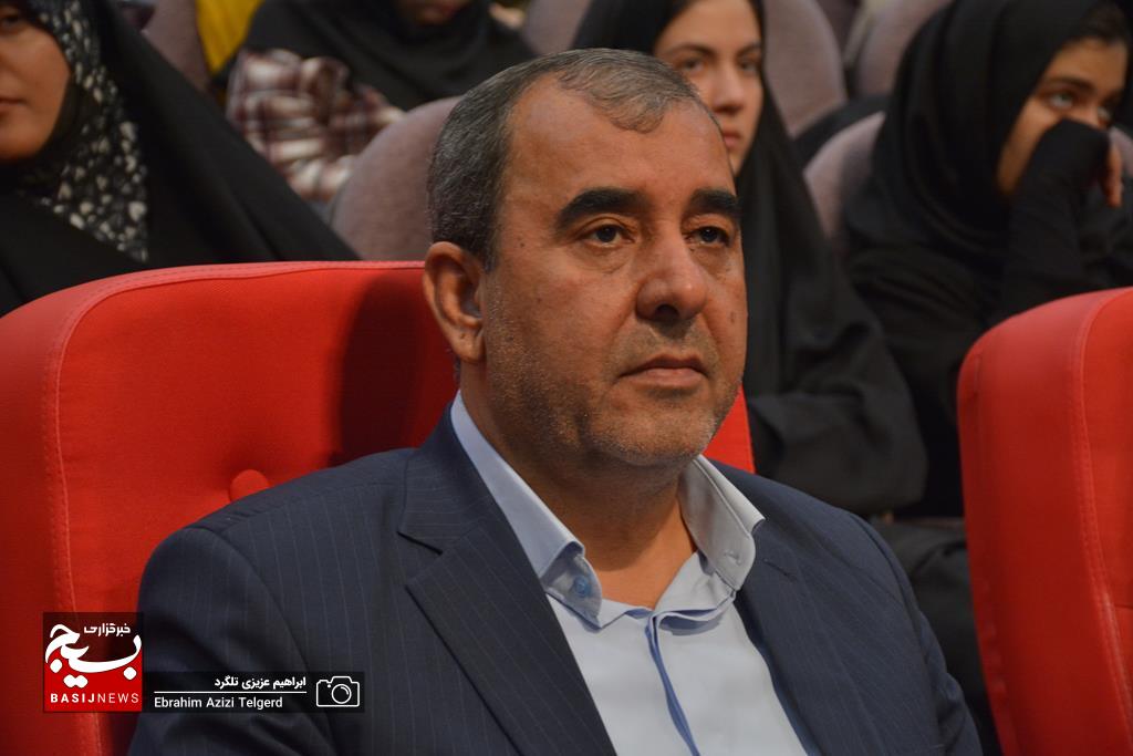 جشن تجلیل از جوانان برتر کهگیلویه و بویراحمد جشن تجلیل از جوانان برتر کهگیلویه و بویراحمد