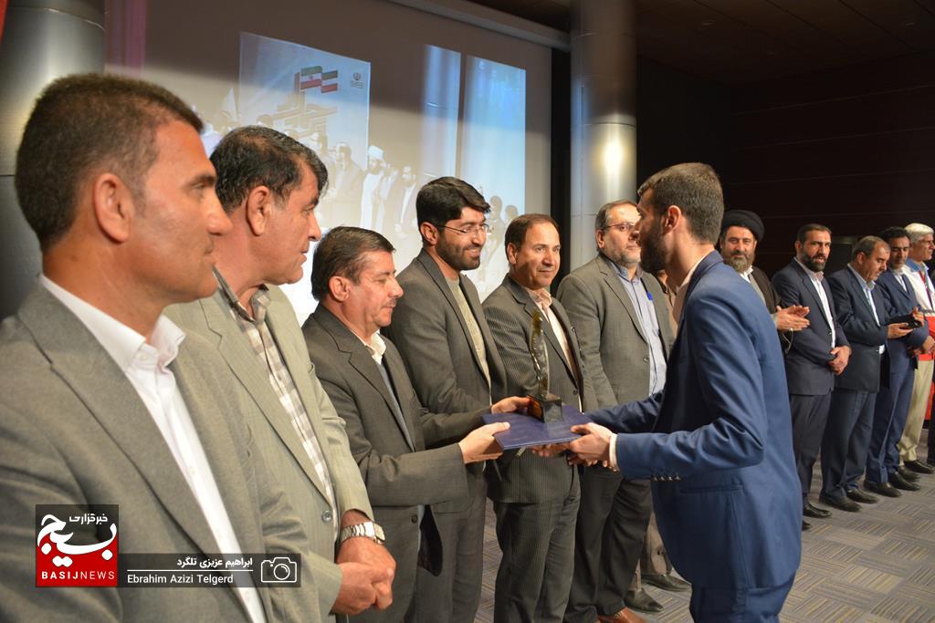 جشن تجلیل از جوانان برتر کهگیلویه و بویراحمد جشن تجلیل از جوانان برتر کهگیلویه و بویراحمد