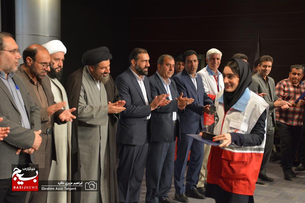 جشن تجلیل از جوانان برتر کهگیلویه و بویراحمد جشن تجلیل از جوانان برتر کهگیلویه و بویراحمد