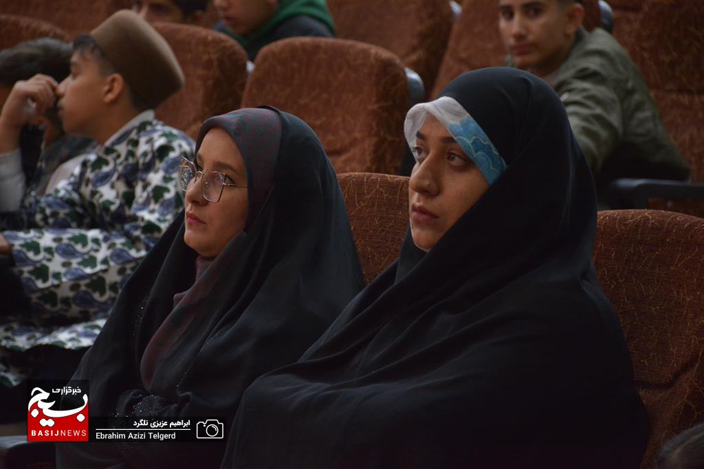 تجلیل از فعالین جبهه فرهنگی و هنری بسیج کهگیلویه‌ و بویراحمد