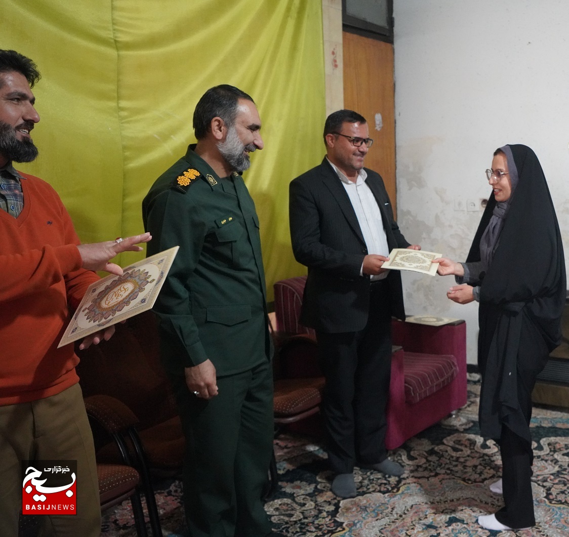 تجلیل روابط عمومی سپاه فتح کهگیلویه و بویراحمد از اصحاب رسانه