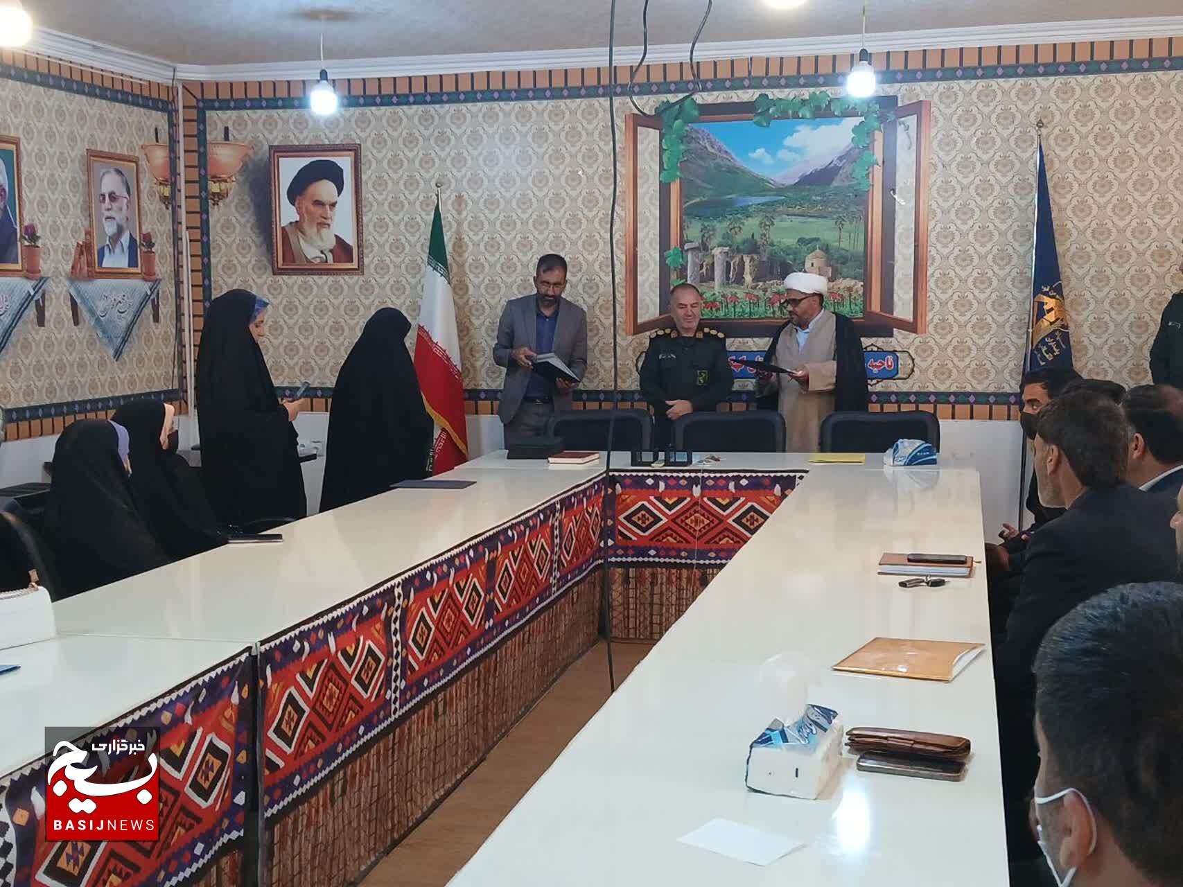 همایش تجلیل از فعالین مجازی عشایر کهگیلویه و بویراحمد همایش تجلیل از فعالین مجازی عشایر کهگیلویه و بویراحمد