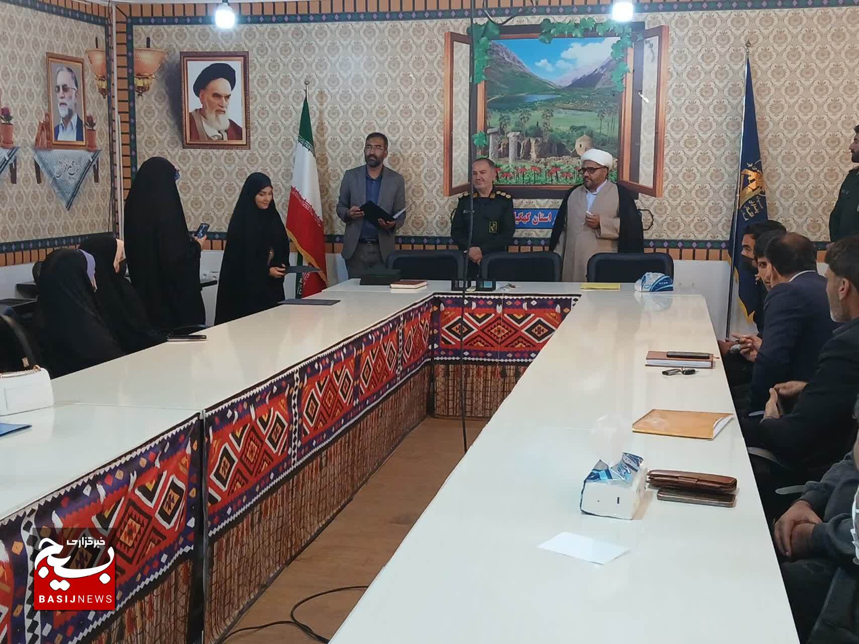 همایش تجلیل از فعالین مجازی عشایر کهگیلویه و بویراحمد همایش تجلیل از فعالین مجازی عشایر کهگیلویه و بویراحمد