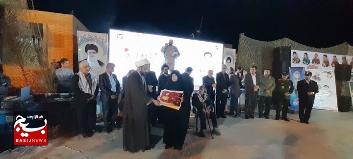 برگزاری یادواره شهدا موجب گسترش فرهنگ ایثار و شهادت می شود برگزاری یادواره شهدا موجب گسترش فرهنگ ایثار و شهادت می شود