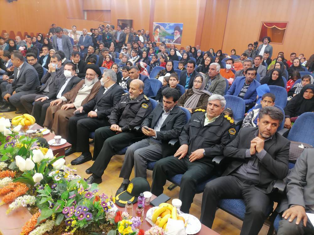 آغاز اهدای زمین به یکهزار و ۸۱۴ خانواده پرجمعیت کهگیلویه و بویراحمد آغاز اهدای زمین به یکهزار و ۸۱۴ خانواده پرجمعیت کهگیلویه و بویراحمد