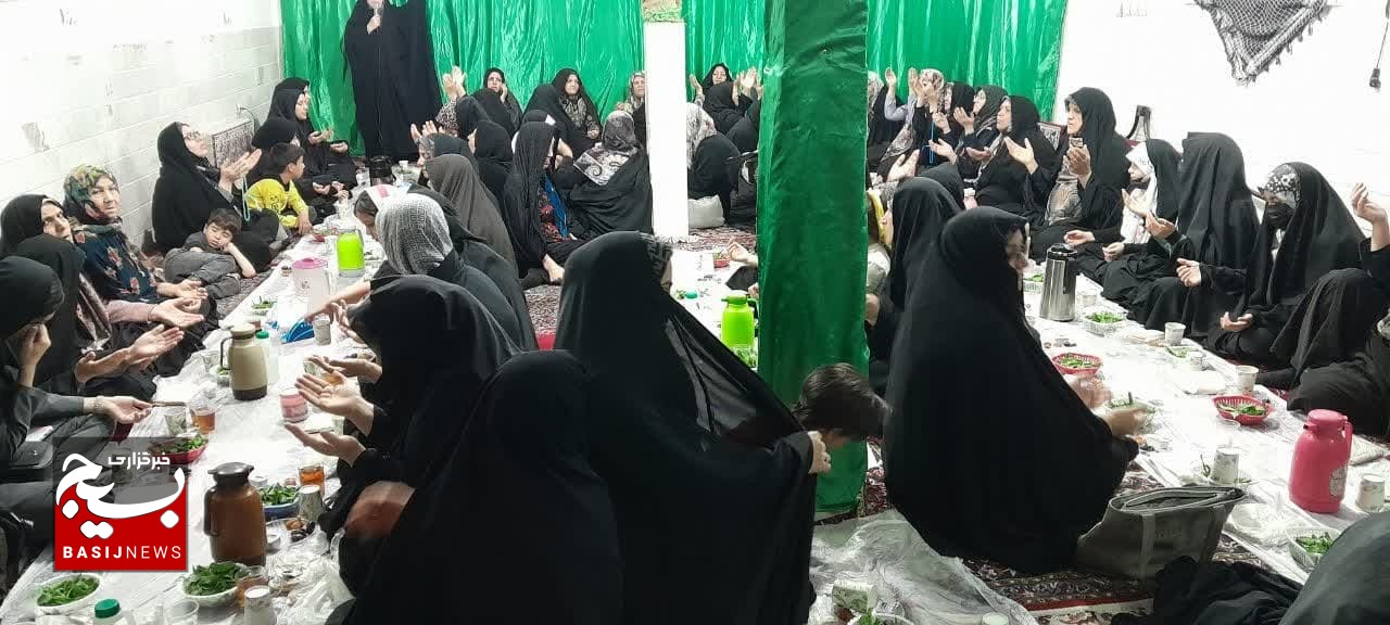 برگزاری 30 محفل نورانی جزء خوانی قرآن کریم در پایگاه مطهره قم برگزاری 30 محفل نورانی جزء خوانی قرآن کریم در پایگاه مطهره قم