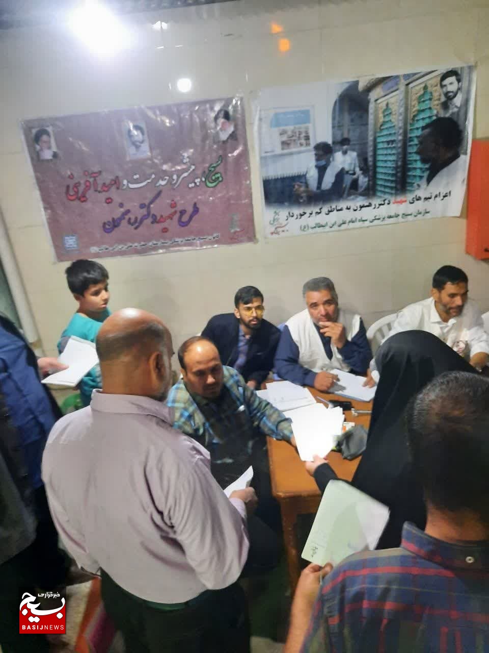 خدمات درمانی تیم شهید رهنمون بسیج جامعه پزشکی به بیش از ۹۰۰ نیازمند قمی خدمات درمانی تیم شهید رهنمون بسیج جامعه پزشکی به بیش از ۹۰۰ نیازمند قمی