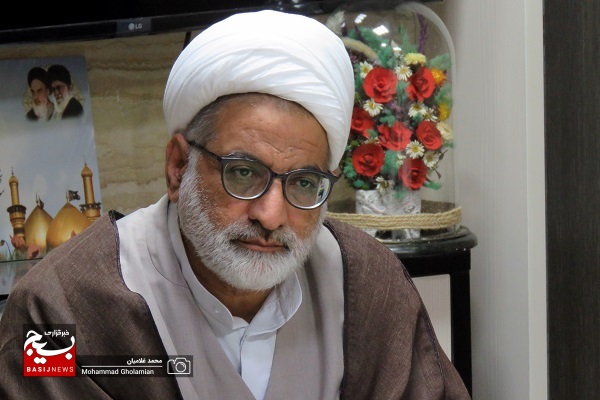 دیدار با امام جمعه کنگان به مناسبت هفته عقیدتی/ تشریح برنامههای ویژه بزرگداشت هفته عقیدتی سیاسی در کنگان دیدار با امام جمعه کنگان به مناسبت هفته عقیدتی/ تشریح برنامههای ویژه بزرگداشت هفته عقیدتی سیاسی در کنگان