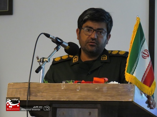 فرمانده جدید حوزه مقاومت دانشآموزی قدس کنگان معرفی شد/ معرفی سرپرست کانون بسیج فرهنگیان شهرستان کنگان فرمانده جدید حوزه مقاومت دانشآموزی قدس کنگان معرفی شد/ معرفی سرپرست کانون بسیج فرهنگیان شهرستان کنگان