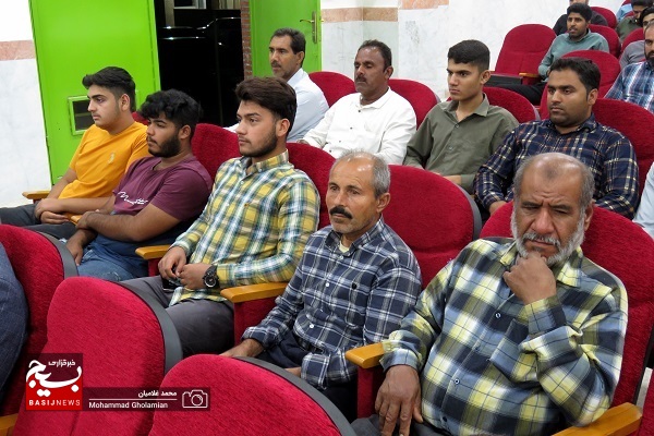 آیین تکریم و معارفه فرماندهان حوزه‌های مقاومت سیراف برگزار شد