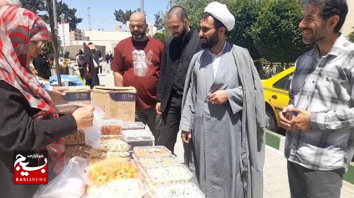 ًبازدید مسئول نماینده ولی فقیه در سپاه شهرستان قدس از نمایشگاه عرضه محصولات اقتصاد مقاومتی ًبازدید مسئول نماینده ولی فقیه در سپاه شهرستان قدس از نمایشگاه عرضه محصولات اقتصاد مقاومتی