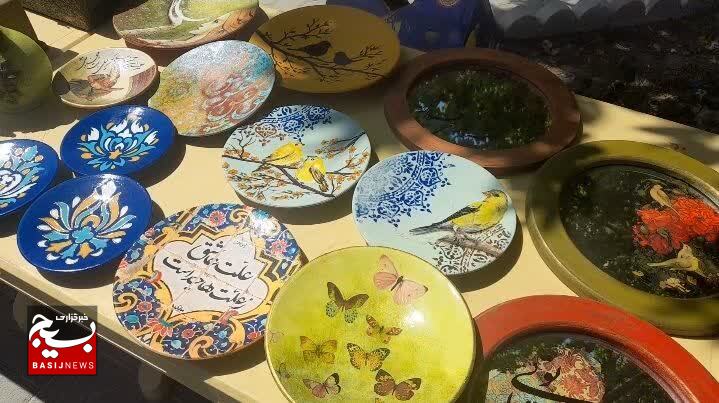 ًبازدید مسئول نماینده ولی فقیه در سپاه شهرستان قدس از نمایشگاه عرضه محصولات اقتصاد مقاومتی ًبازدید مسئول نماینده ولی فقیه در سپاه شهرستان قدس از نمایشگاه عرضه محصولات اقتصاد مقاومتی