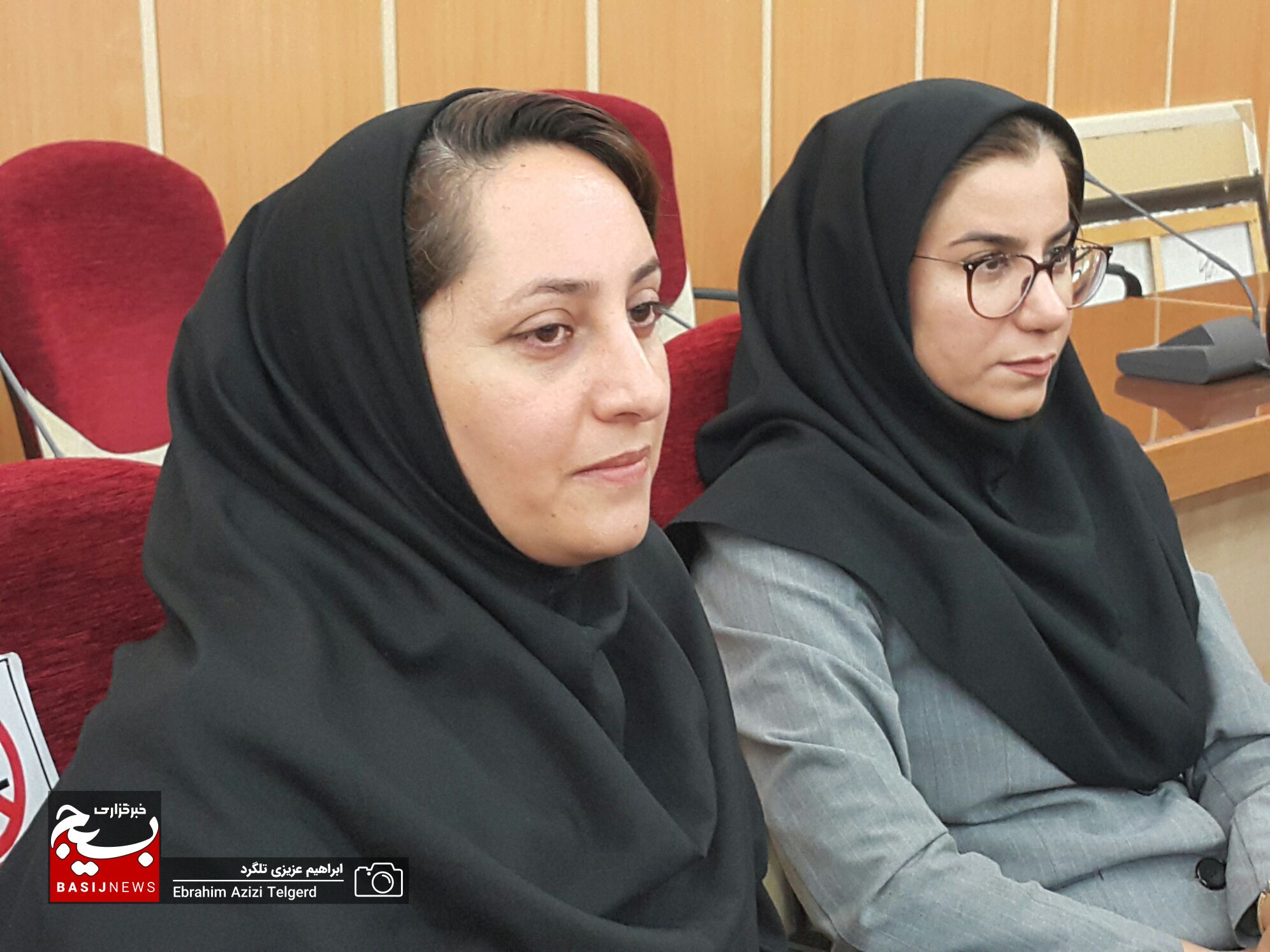 نشست صمیمی هنرمندان با استاندار کهگیلویه و بویراحمد