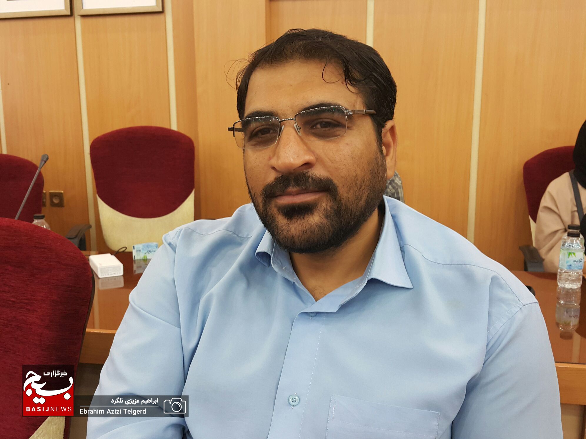 نشست صمیمی هنرمندان با استاندار کهگیلویه و بویراحمد