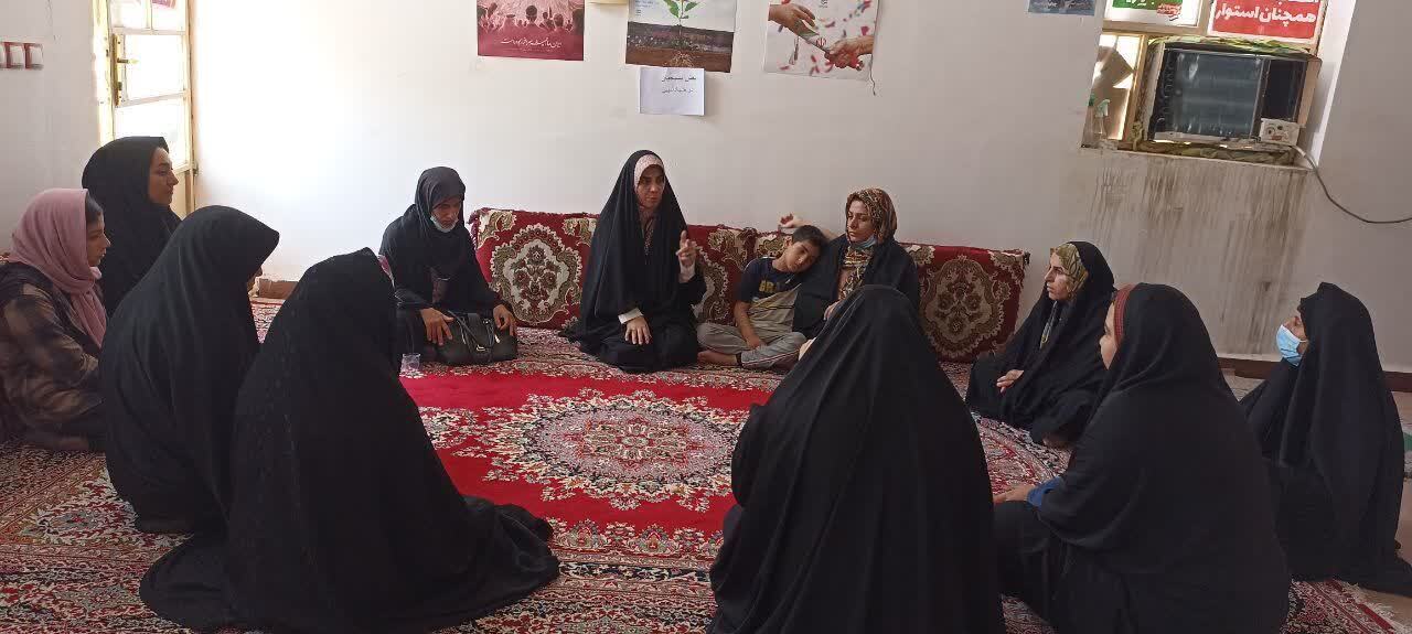 اقدامات حوزه های بسیج خواهران دهلران در نماز جمعه اقدامات حوزه های بسیج خواهران دهلران در نماز جمعه
