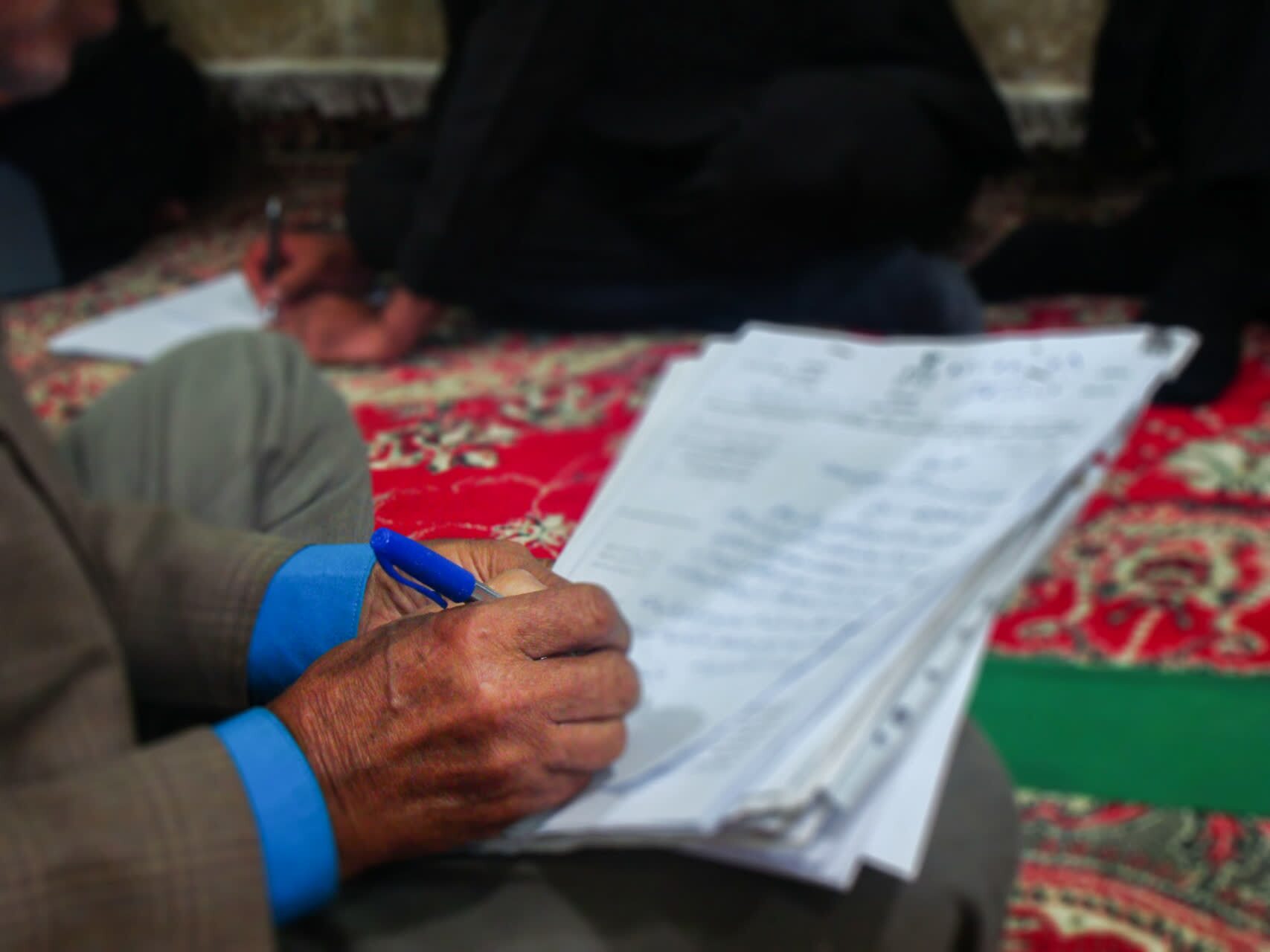 میز خدمت حقوقدانان بسیجی به روستای سرآبتاوه یاسوج رسید میز خدمت حقوقدانان بسیجی به روستای سرآبتاوه یاسوج رسید