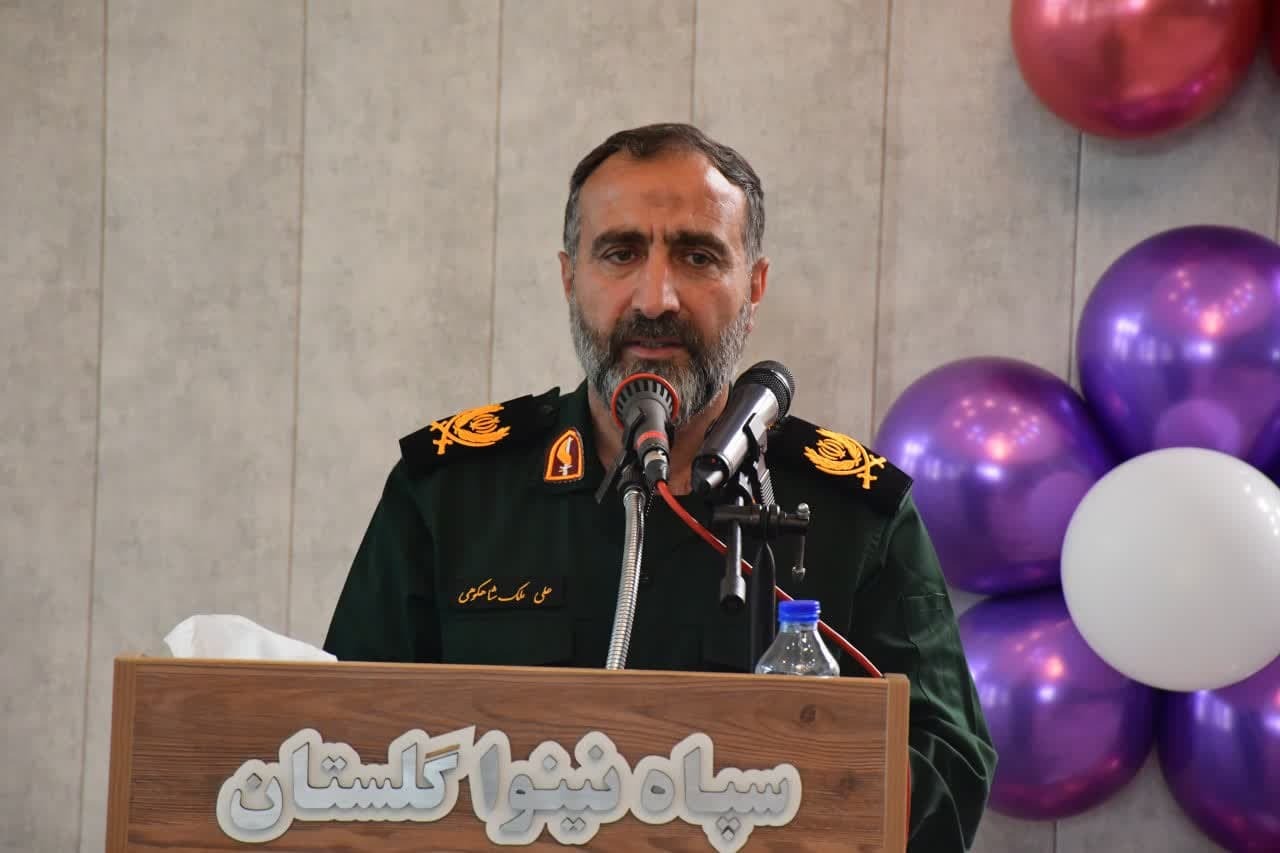 هر ملتی با قرآن و معنویت انس پیدا کرد از خطرات در امان خواهد ماند هر ملتی با قرآن و معنویت انس پیدا کرد از خطرات در امان خواهد ماند
