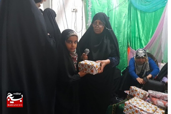 مراسم جشن میلاد امام رضا (ع) در شهر بندرریگ مراسم جشن میلاد امام رضا (ع) در شهر بندرریگ