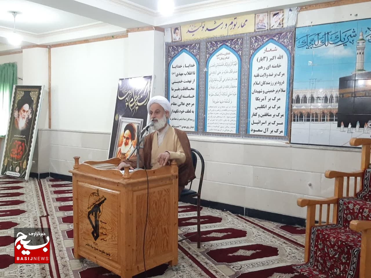 فیلسوفان و مشاهر دنیا از اشخصیت امام راحل سخن میگویند فیلسوفان و مشاهر دنیا از اشخصیت امام راحل سخن میگویند