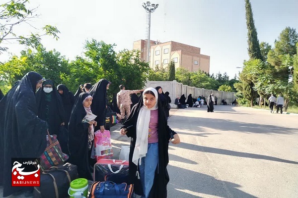 بسیجیان شیراز برای تجدید میثاق با رهبری و شرکت در مراسم سالگرد امام امت راهی تهران شدند بسیجیان شیراز برای تجدید میثاق با رهبری و شرکت در مراسم سالگرد امام امت راهی تهران شدند