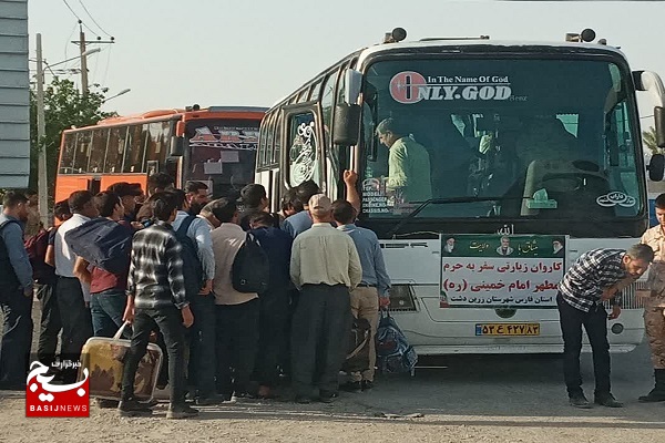 بسیجیان فارس برای تجدید میثاق با رهبری و شرکت در مراسم سالگرد امام امت راهی تهران شدند