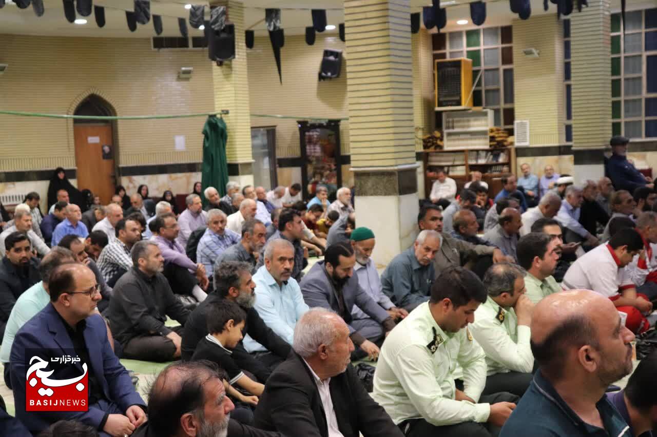 برگزاری مراسم گرامیداشت سالگرد ارتحال ملکوتی امام خمینی (ره) و شهدای ۱۵ خرداد برگزاری مراسم گرامیداشت سالگرد ارتحال ملکوتی امام خمینی (ره) و شهدای ۱۵ خرداد