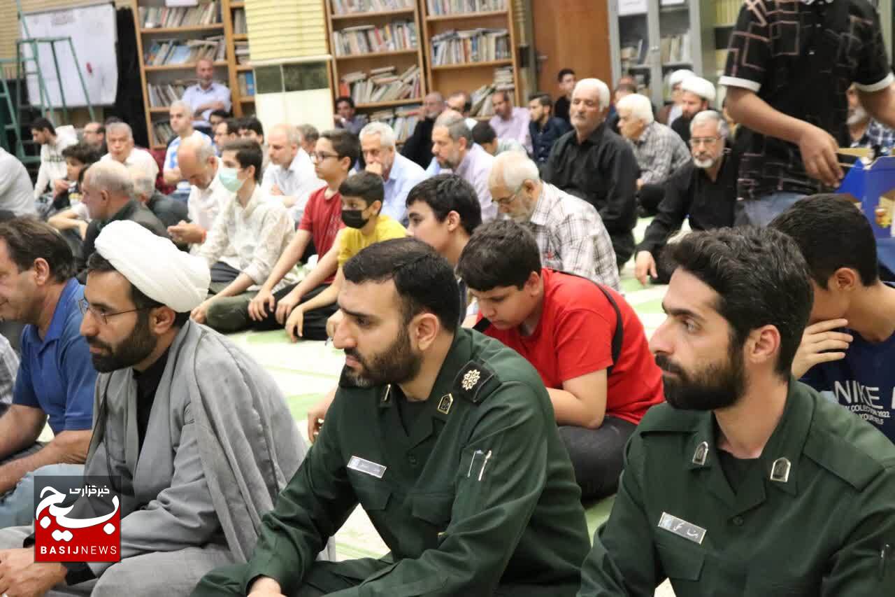 برگزاری مراسم گرامیداشت سالگرد ارتحال ملکوتی امام خمینی (ره) و شهدای ۱۵ خرداد برگزاری مراسم گرامیداشت سالگرد ارتحال ملکوتی امام خمینی (ره) و شهدای ۱۵ خرداد