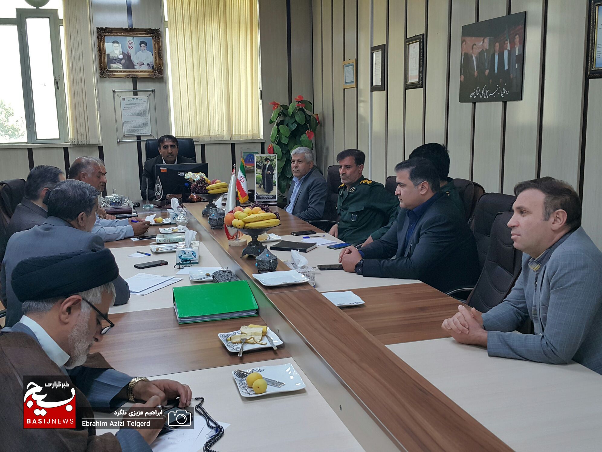 بررسی رفع مشکلات و هماهنگی جهت تجلیل از اهداکنندگان حوزه انتقال خون کهگیلویه و بویراحمد