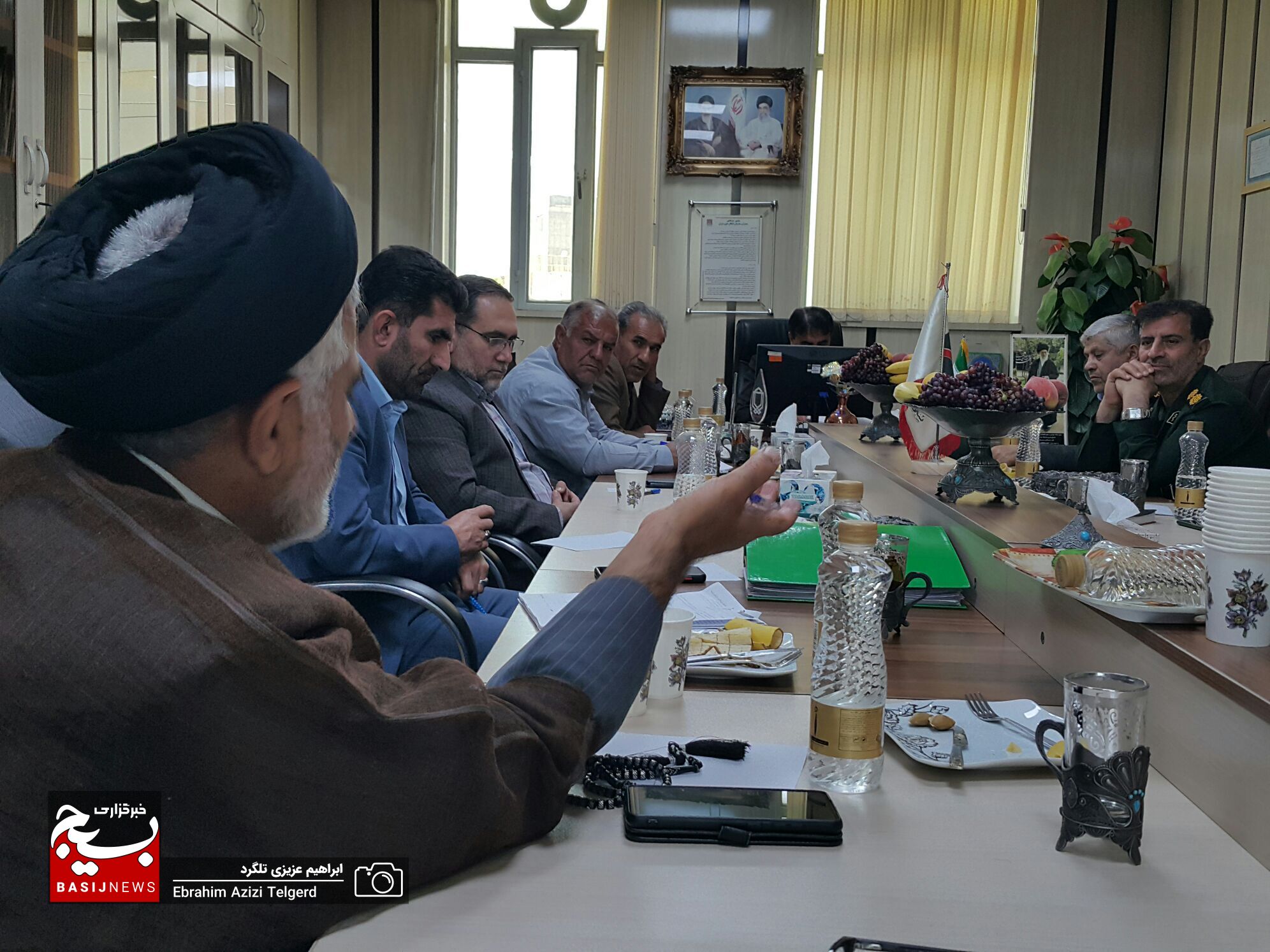 بررسی رفع مشکلات و هماهنگی جهت تجلیل از اهداکنندگان حوزه انتقال خون کهگیلویه و بویراحمد