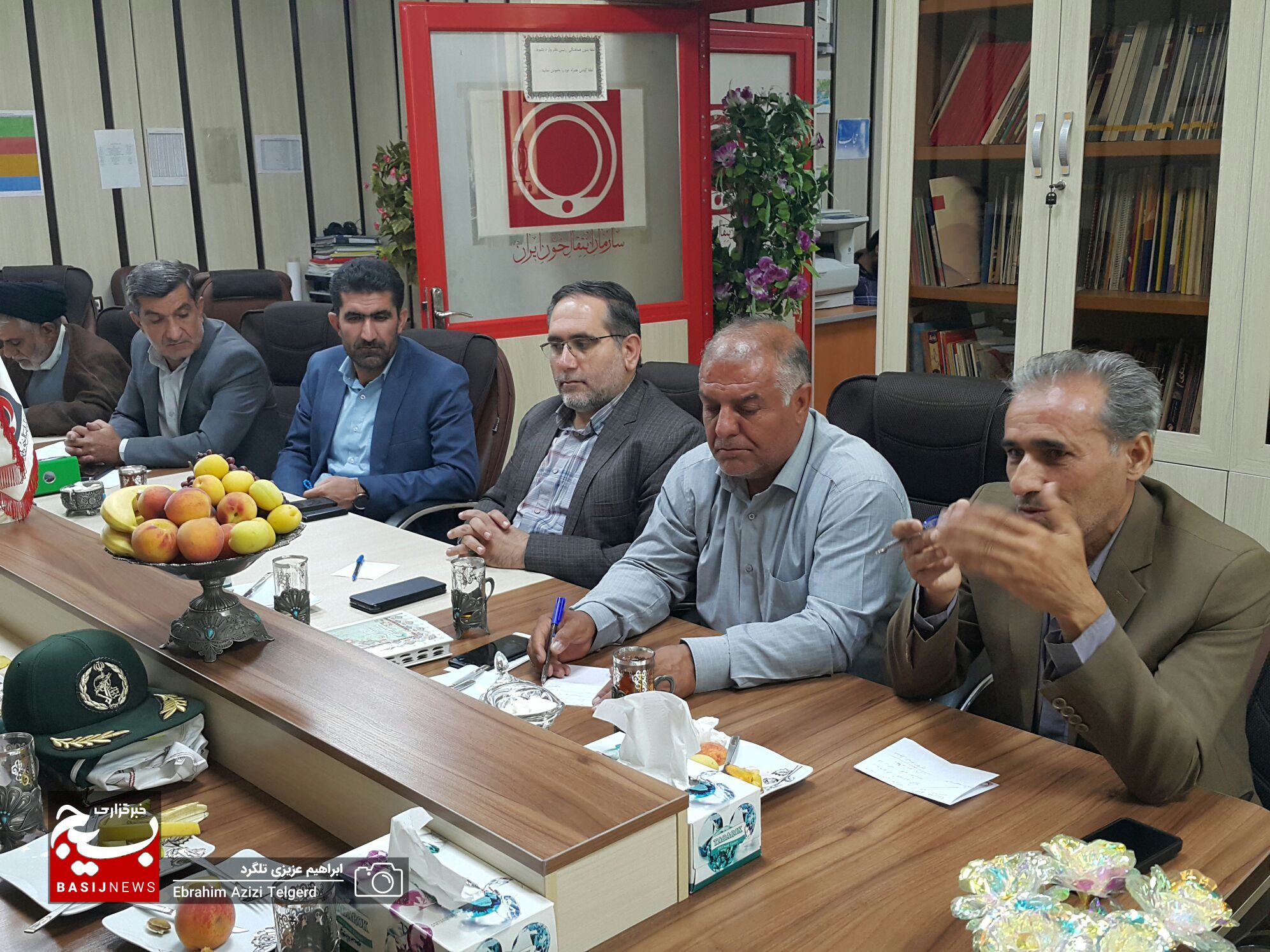 بررسی رفع مشکلات و هماهنگی جهت تجلیل از اهداکنندگان حوزه انتقال خون کهگیلویه و بویراحمد