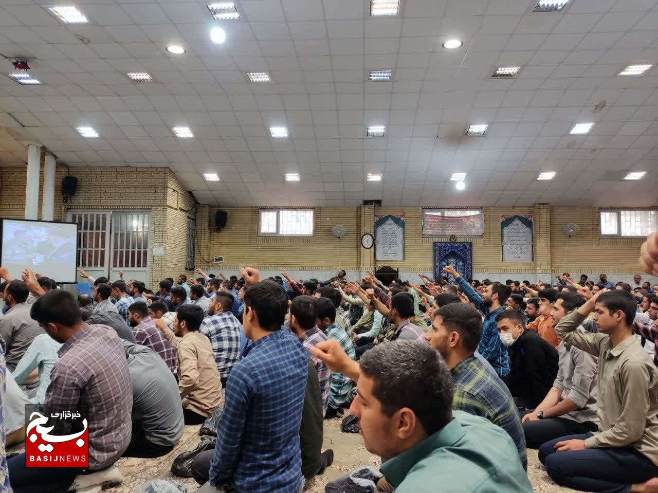 گرامیداشت هفتمین سالگرد شهید مدافع حرم «مهدی طهماسبی»در قم برگزار شد گرامیداشت هفتمین سالگرد شهید مدافع حرم «مهدی طهماسبی»در قم برگزار شد