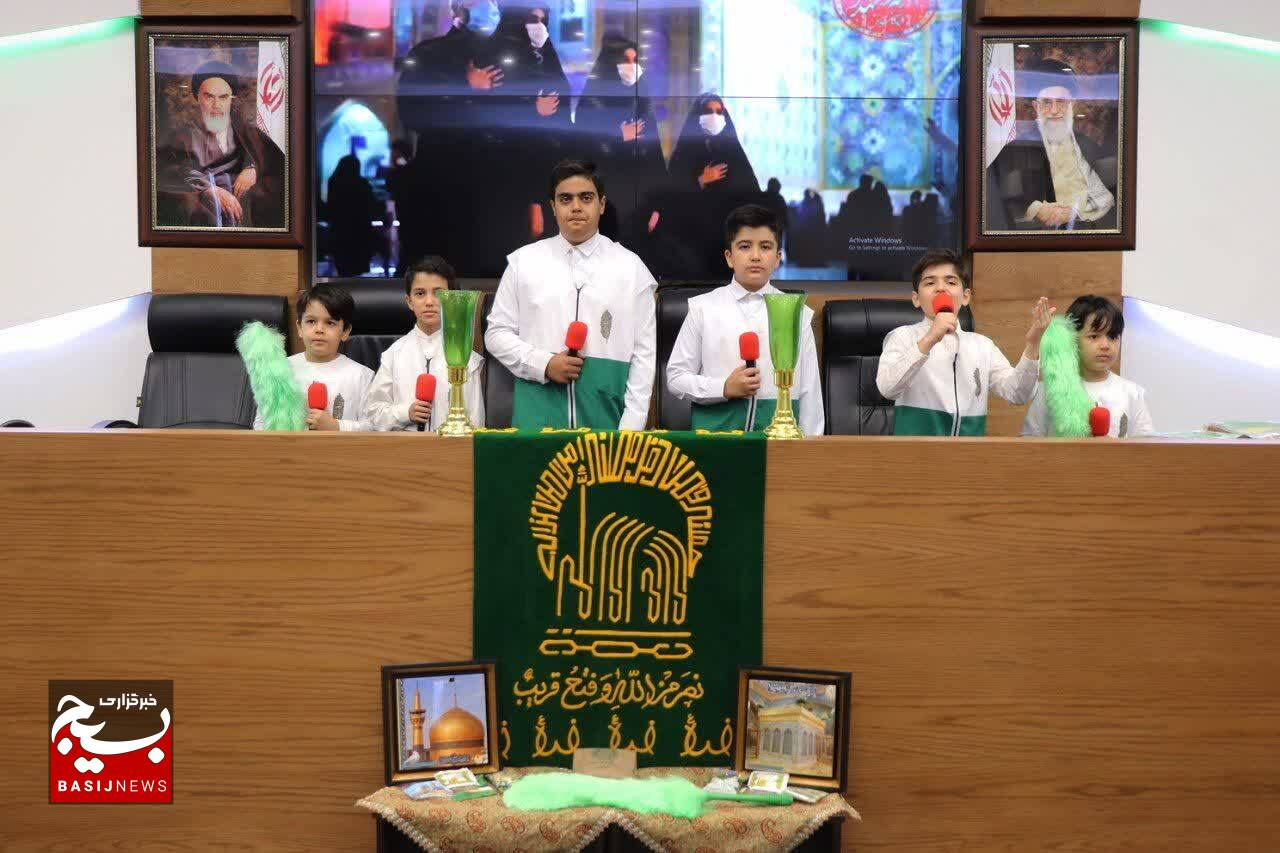 برگزاری آئین اختتامیه سلسله برنامههای گرامیداشت دهه کرامت رضوی در شهرستان قدس برگزاری آئین اختتامیه سلسله برنامههای گرامیداشت دهه کرامت رضوی در شهرستان قدس