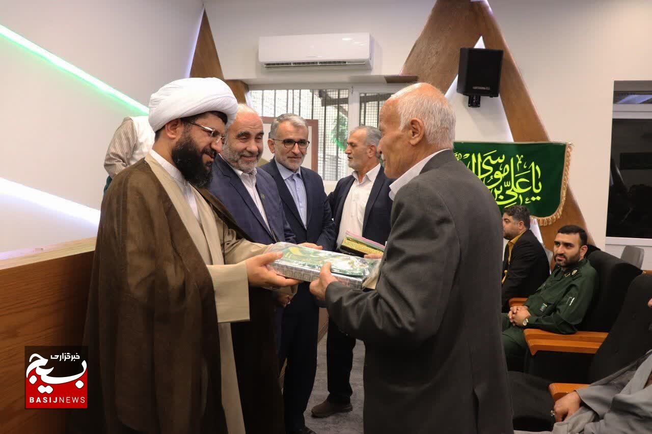 برگزاری آئین اختتامیه سلسله برنامههای گرامیداشت دهه کرامت رضوی در شهرستان قدس برگزاری آئین اختتامیه سلسله برنامههای گرامیداشت دهه کرامت رضوی در شهرستان قدس