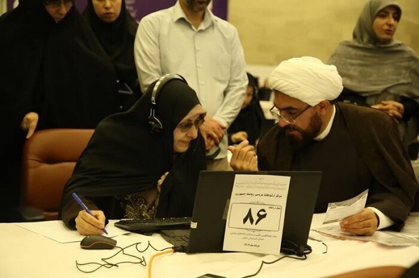 تاکید خزعلی بر لزوم حمایت از بانوان کارآفرین تاکید خزعلی بر لزوم حمایت از بانوان کارآفرین