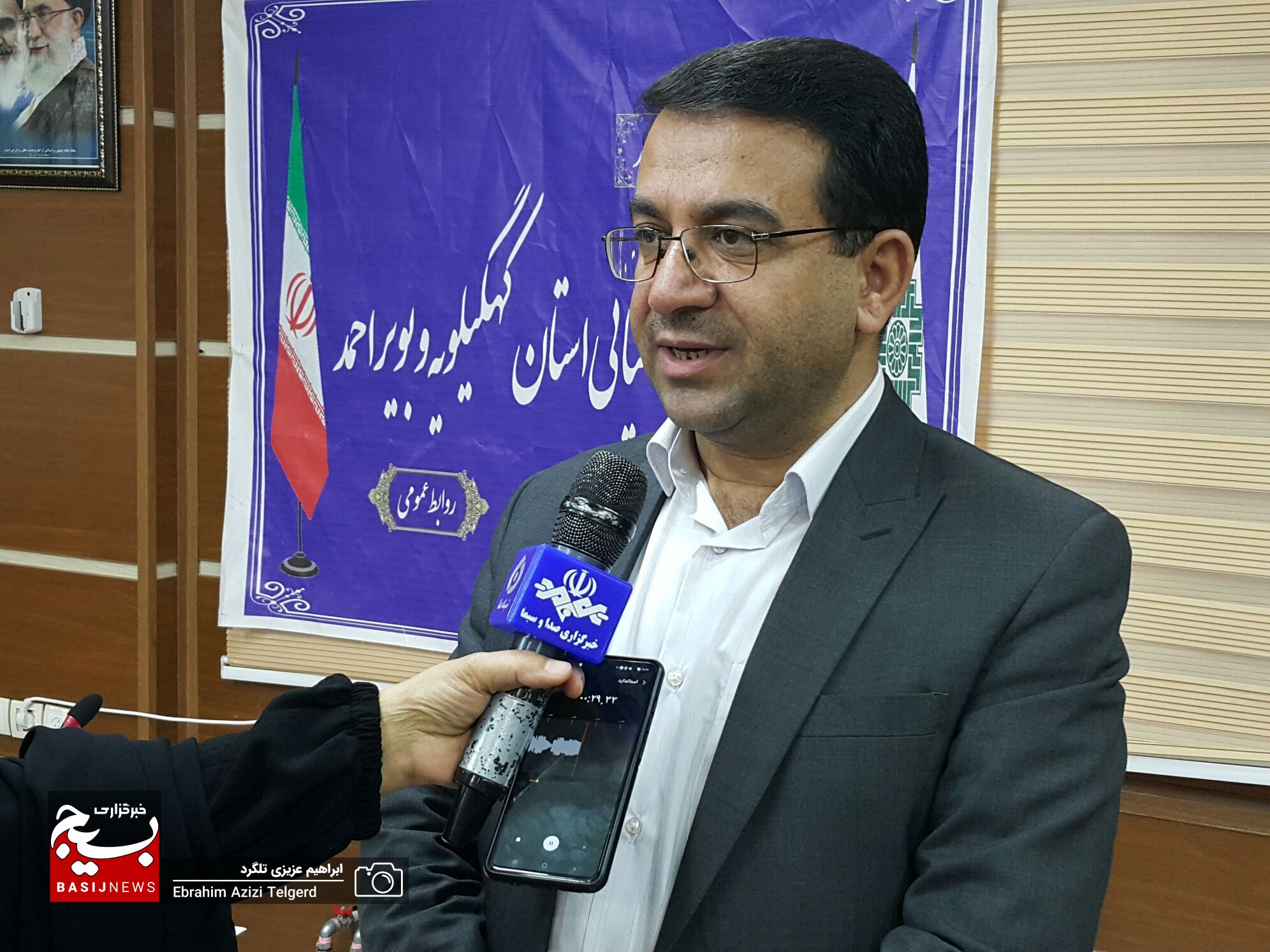 تجلیل از کارکنان ایثارگر و فرزندان شاهد امور مالیاتی کهگیلویه و بویراحمد