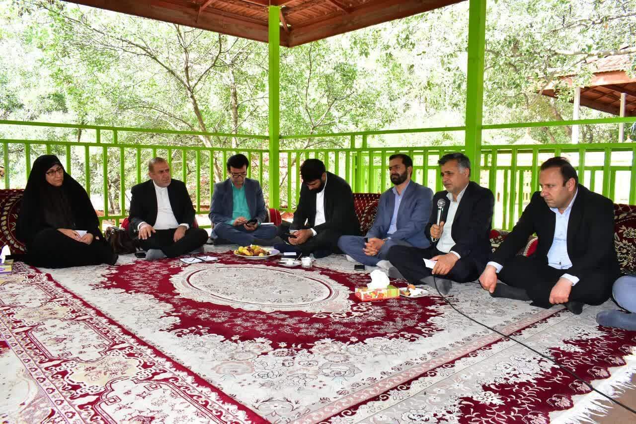 تبیین قوانین به منظور اقناع سازی ایثارگران ضروری است